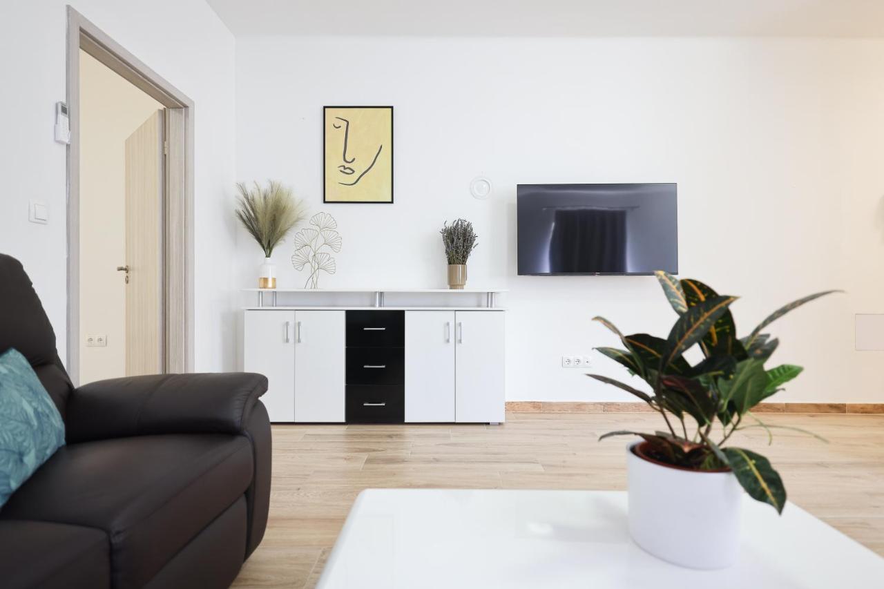 Mathilda'S Apartment 扎达尔 外观 照片